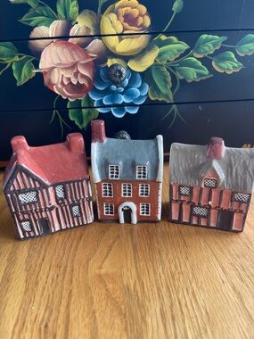 VTG Mudlen End Street set of 3 Mini Cottages 🌺